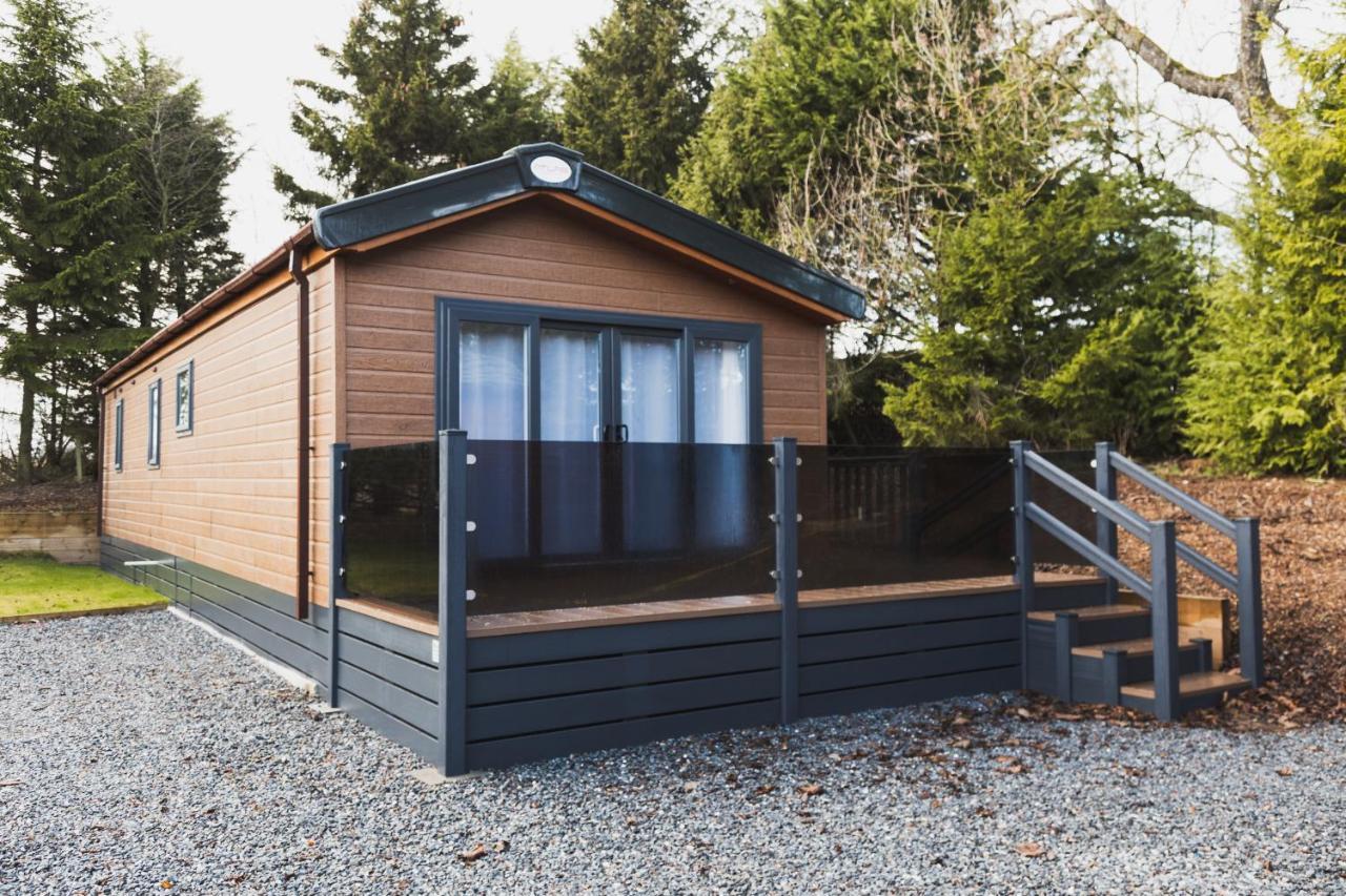 Atlas Ovation Lodge Auchterarder Exterior foto